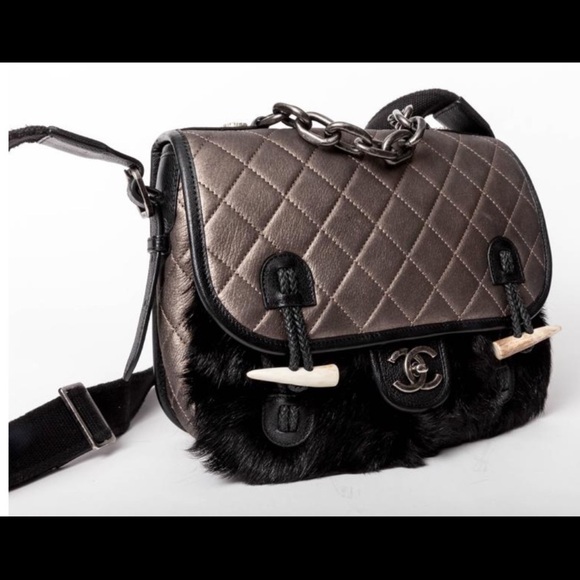 Chanel Ltd Edition Dallas Collection Bag - Picture 6 of 7